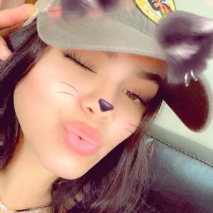 Meet your Posher, Ariell